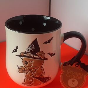 NWT 2025 Halloween Bear W/cobweb Hat,broom & Bats 19 Oz. Mug